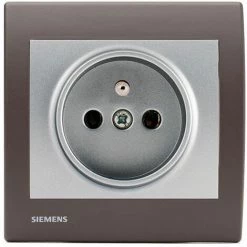 Prise 2P+T Silver Delta Iris + Plaque Soft Marron - SIEMENS - SIEMENS